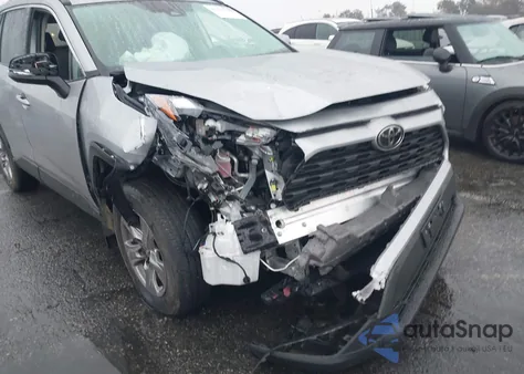 2024 Toyota Rav4 Xle из США, поврежденный, VIN 2T3W1RFV5RC301629